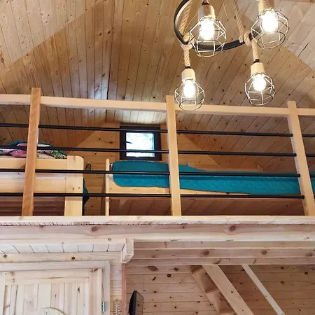 Letniskowy U Braci Ferienhaus Martiany